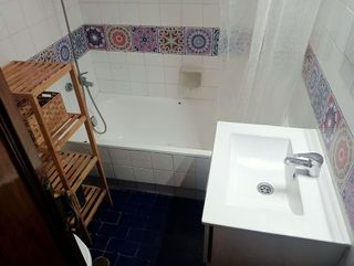 Piso en alquiler en Cruz Roja en Sevilla