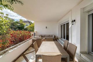 Piso en alquiler en Lomas de Marbella Club - Puente Romano en Marbella