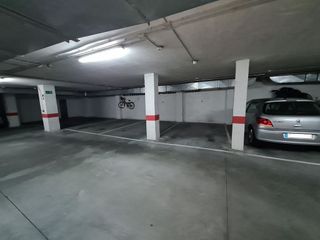 Garaje en venta en Boiro