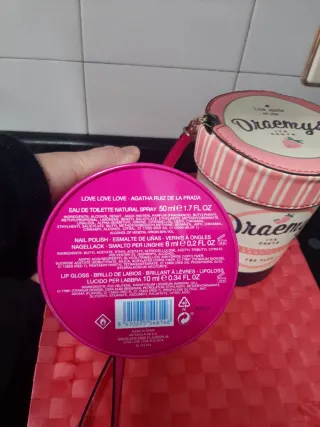 Lata Agatha Ruiz de la Prada e borsa cubo gelato