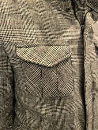 Cazadora Zara cuadros hombre