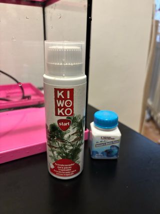 Acuario Rosa con Accesorios