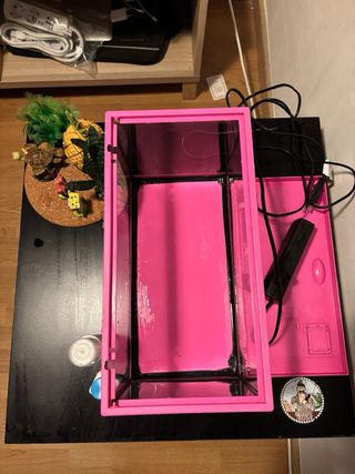 Acuario Rosa con Accesorios