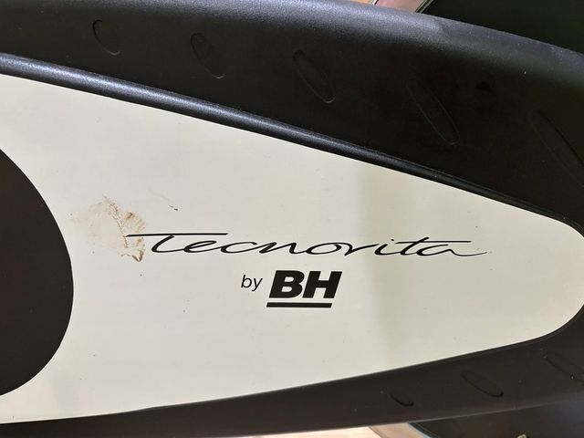 BICICLETA ESTATICA BH TECNOVITA SPRINT 500