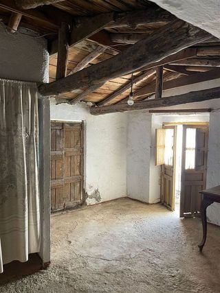 Casa adosada en venta en Jubrique