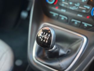 Ford Tourneo Connect 1.5 TDCi Titanium año 2019