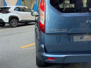 Ford Tourneo Connect 1.5 TDCi Titanium año 2019