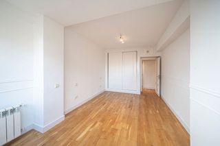 Piso en alquiler en Costillares en Madrid