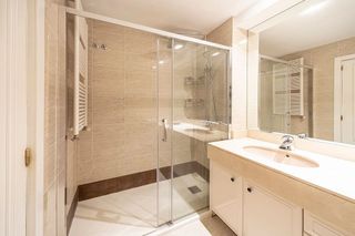 Piso en alquiler en Costillares en Madrid