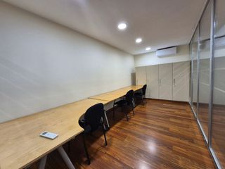 Oficina en venta en L'Antiga Esquerra de l'Eixample en Barcelona