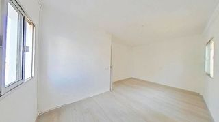 Piso en venta en Cruz Roja en Sevilla