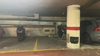 Garaje en venta en Sants en Barcelona