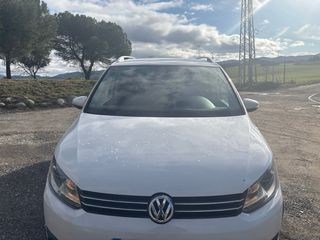 Volkswagen Touran 2012