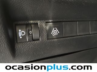 Peugeot 2008 BlueHDi 100 Allure 74 kW (100 CV)