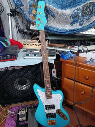 Bajo Eléctrico J.Guitars R'S