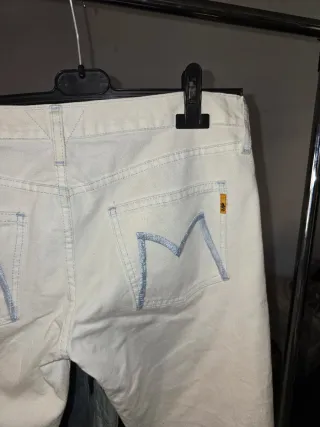 Pantalones nuevos de marca Custo Barcelona.