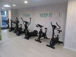 Piso en alquiler en Colores - Entreparques en Sevilla