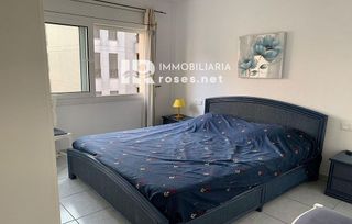 Piso en venta en Salatar en Roses