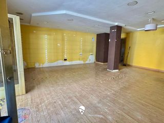 Local comercial en venta en Nueva Andalucía en Almería