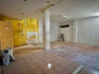 Local comercial en venta en Nueva Andalucía en Almería