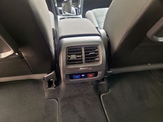 VW Touran TDI, R-line, único prop, TECHO PANORAMIC