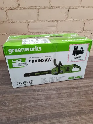Greenworks 48V (24V x 2) Motosierra a Batería
