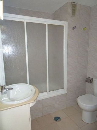 Piso en alquiler en Colores - Entreparques en Sevilla