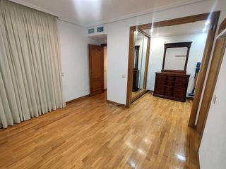 Piso en alquiler en Ensanche - Diputación en Alicante