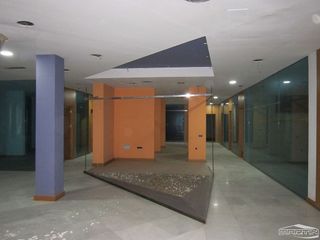 Local comercial en venta en Lucena