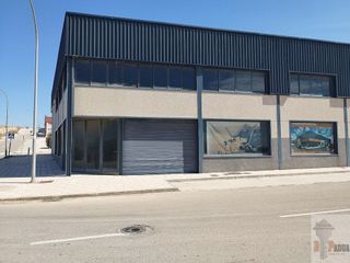 Nave industrial en venta en Campillos