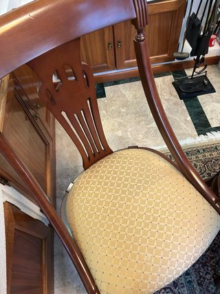 Conjunto mesa comedor y 8 sillas madera