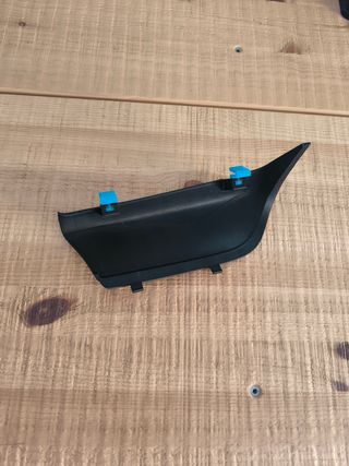 Tapa gancho parachoques trasero Alfa Romeo GT