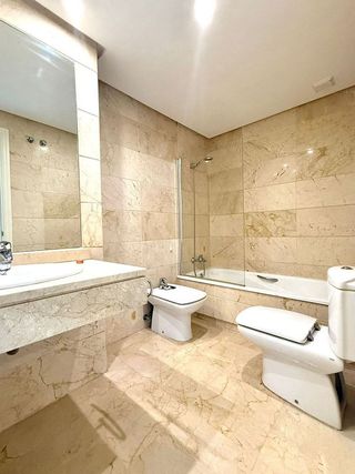 Piso en alquiler en Nueva Andalucía centro en Marbella