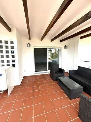 Piso en alquiler en Nueva Andalucía centro en Marbella