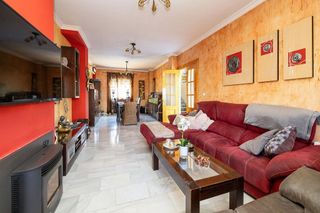 Chalet en venta en Cúllar Vega