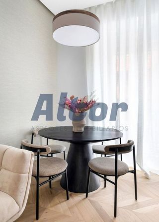 Piso en alquiler en Trafalgar en Madrid