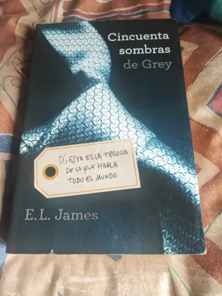 CINCUENTA SOMBRAS DE GREY