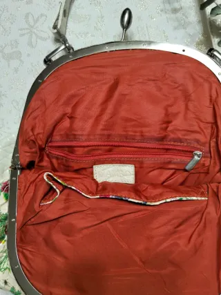 Bolso de mano floral