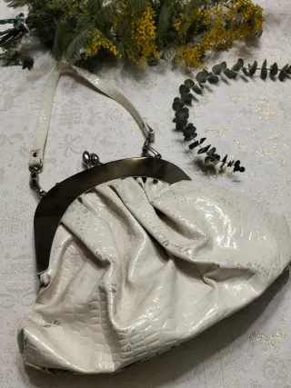 Bolso de mano floral