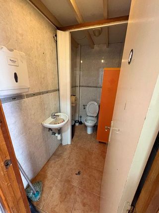 Local comercial en alquiler en Eixample Nord – La Devesa en Girona