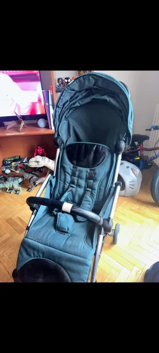 Carrito de bebé plegable