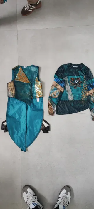 Disfraz Uma Descendientes