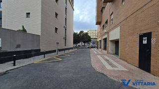 Garaje en venta en San Luis en Almería