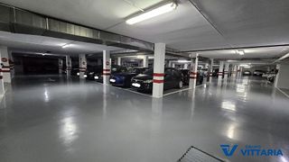 Garaje en venta en San Luis en Almería