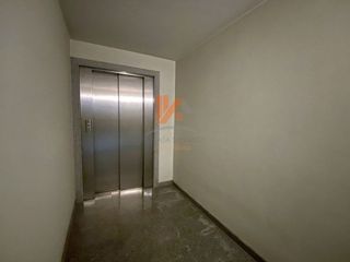 Garaje en venta en Ensanche - Sar en Santiago de Compostela