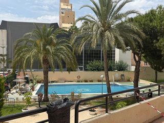 Piso en venta en Vistahermosa en Alicante