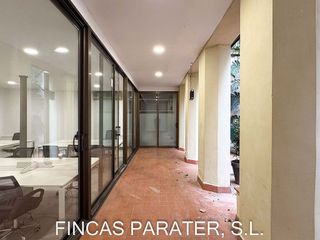 Oficina en alquiler en Sant Pere, Santa Caterina i la Ribera en Barcelona
