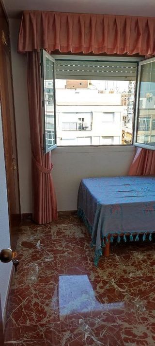 Piso en alquiler en Huerta del Pilar en Sevilla