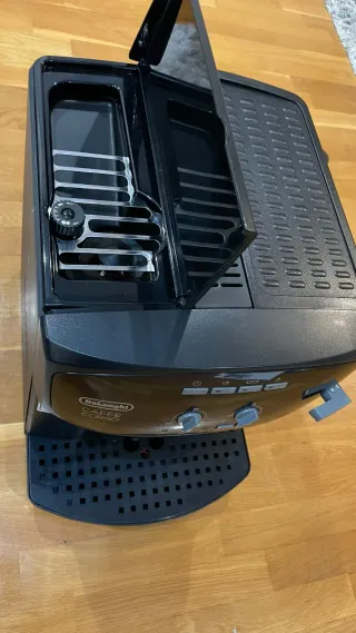 Cafetera DeLonghi Caffe Corso Negra