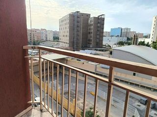 Piso en venta en Altozano - Conde Lumiares en Alicante